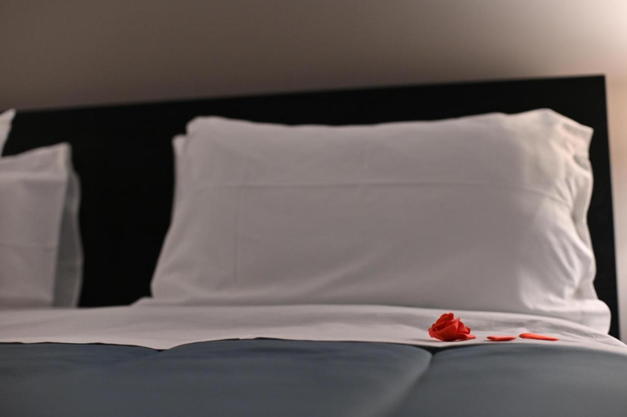 Bosco Suites Карини Экстерьер фото